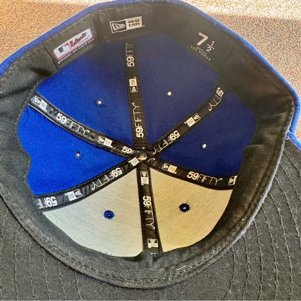 Chicago Cubs On field hat w/ World Series Patch 7 1/2 - Picture 6 of 7
